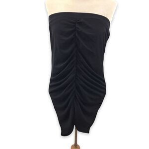 Bodycon strapless mini dress‎